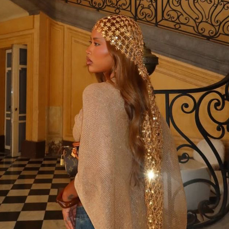 Ethnic Fashion Design - ผ้าโพกศีรษะตาข่ายปักเลื่อมสไตล์โบฮีเมียน สีทองดำ ประดับพู่ห้อย สำหรับผู้หญิง เหมาะสำหรับงานเทศกาล ชายหาด